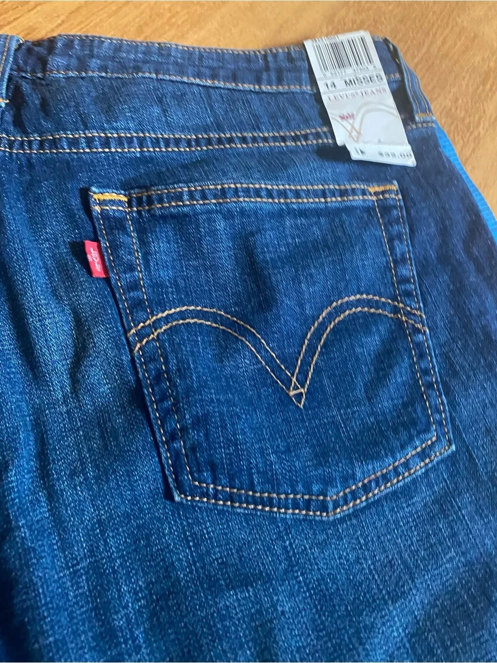 Levi’s 545 low rise shorts size 14 dark denim blue lily festival western boho